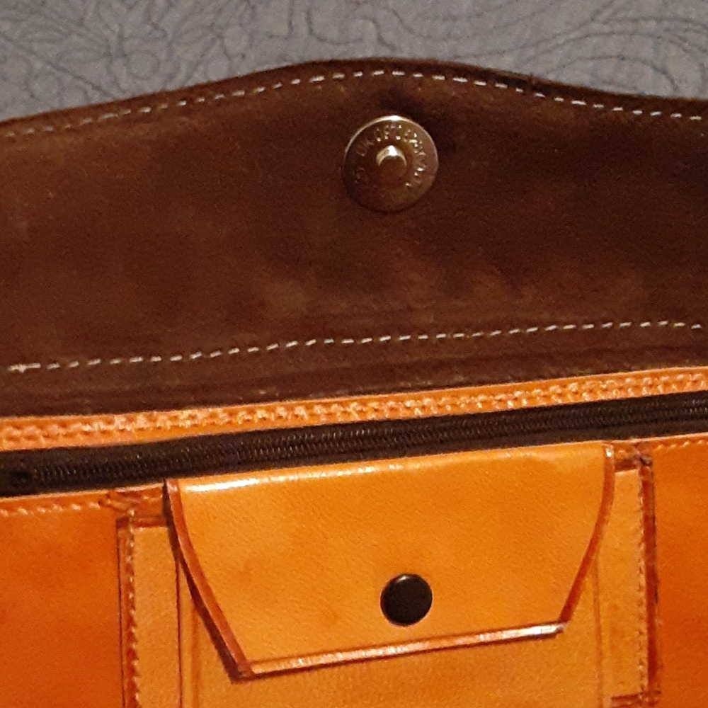 Wallet - Picture 4 of 7